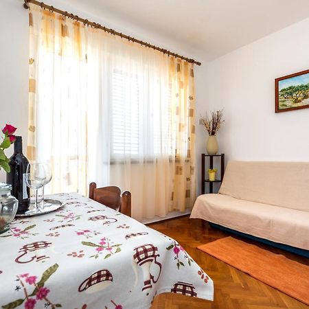 Apartment Muzic Mali Lošinj Εξωτερικό φωτογραφία