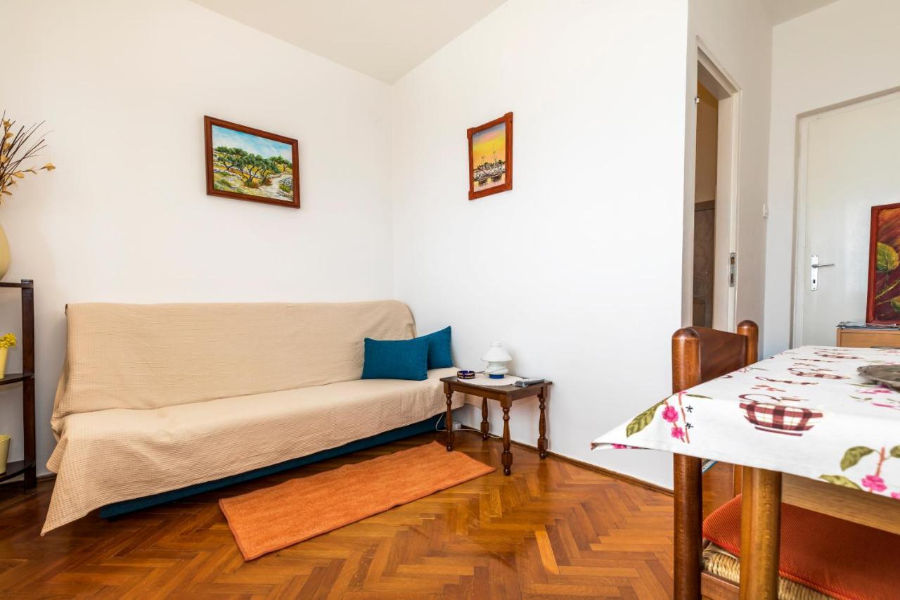 Apartment Muzic Mali Lošinj Εξωτερικό φωτογραφία