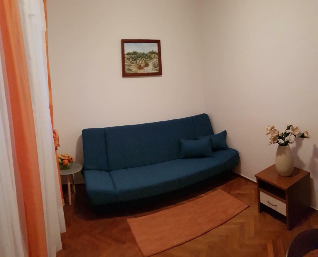 Apartment Muzic Mali Lošinj Εξωτερικό φωτογραφία