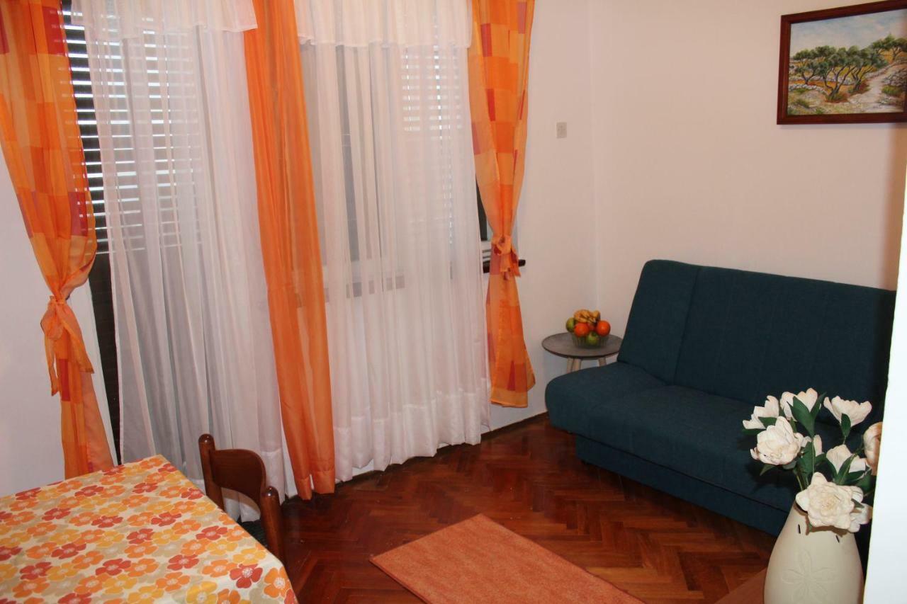 Apartment Muzic Mali Lošinj Εξωτερικό φωτογραφία